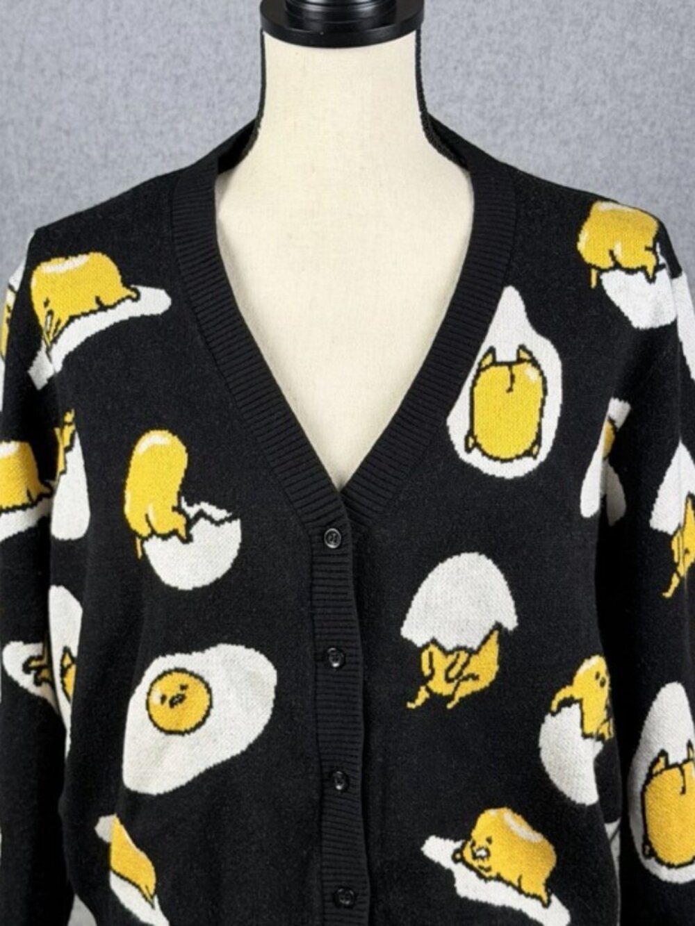 BlackMilk Gudetama Black Cropped Cardigan Lazy Egg Sweater Sanrio Size M/L - Picture 3 of 12